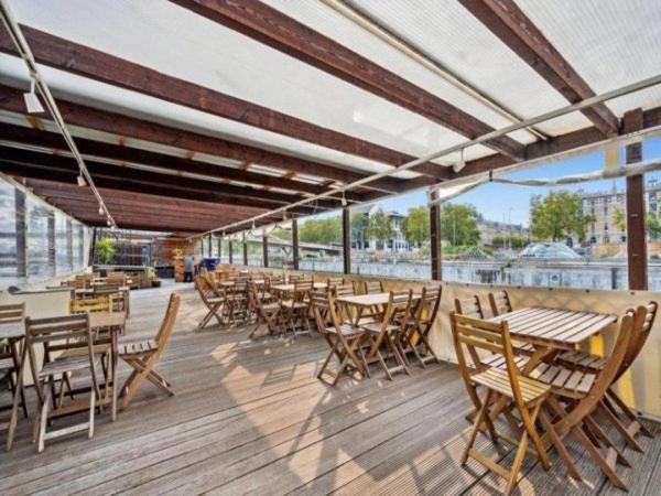 Edouard Boat Hotel Brüsszel Kültér fotó